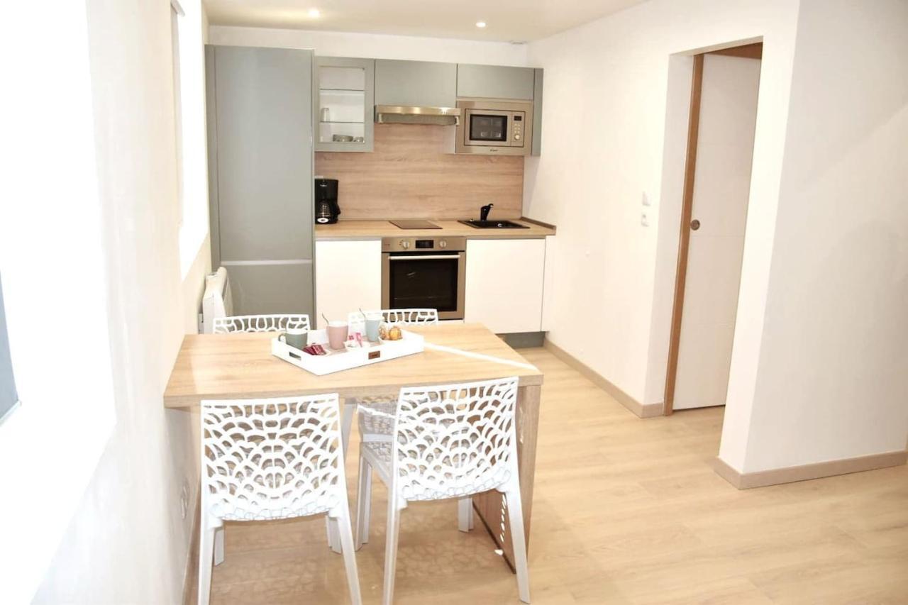 Bel appartement situé quartier Louvre-Bollaert Lens Esterno foto